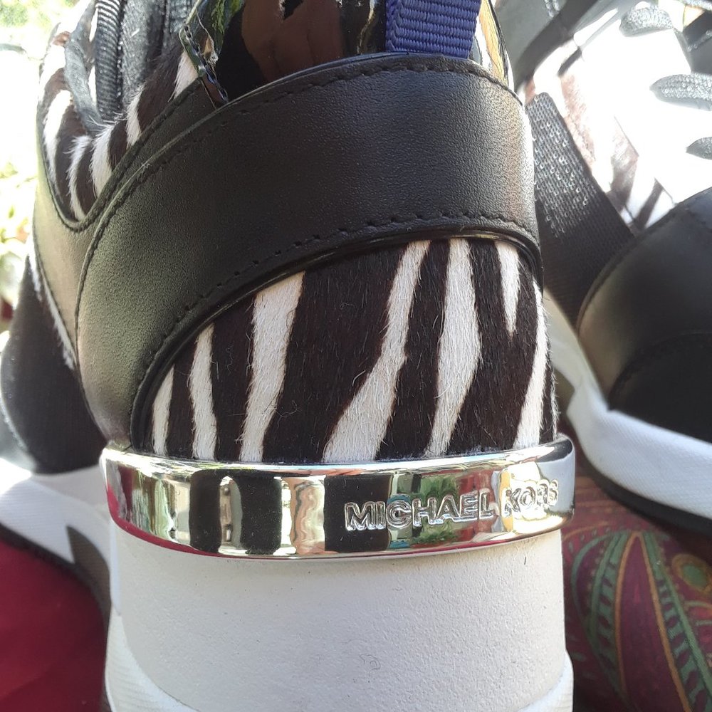 Michael Kors Georgie Calf Hair Trianers. - Picture 4 of 12